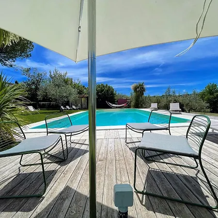 Fabulous In Location With Sensational Views - Sleeps 14