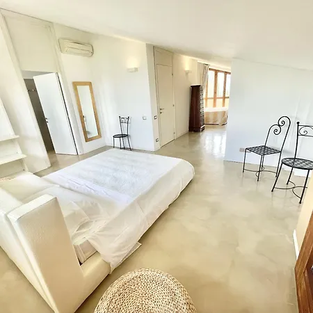 Hotel Fabulous In Location With Sensational Views - Sleeps 14 Belvedere (Perugia)