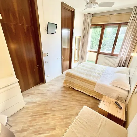 Fabulous In Location With Sensational Views - Sleeps 14 Villa Belvedere (Perugia)
