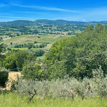 Fabulous In Location With Sensational Views - Sleeps 14 Belvedere (Perugia)