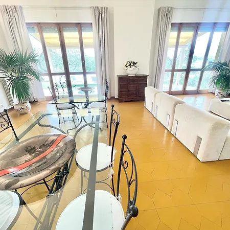 Fabulous In Location With Sensational Views - Sleeps 14 Villa Belvedere (Perugia)